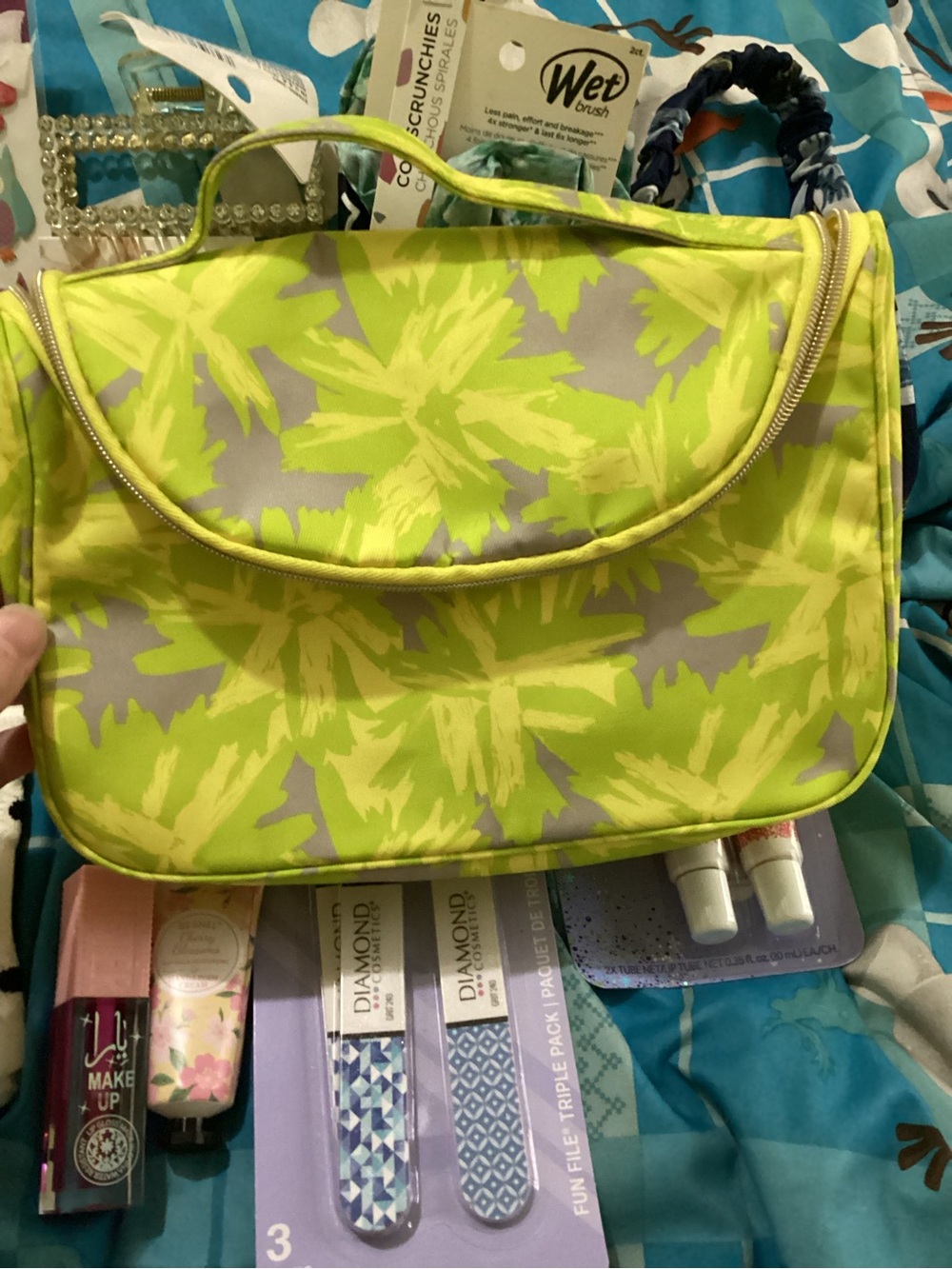 16 piece self care bundle! With beauty or makeup bag included. - Picture 2 of 12